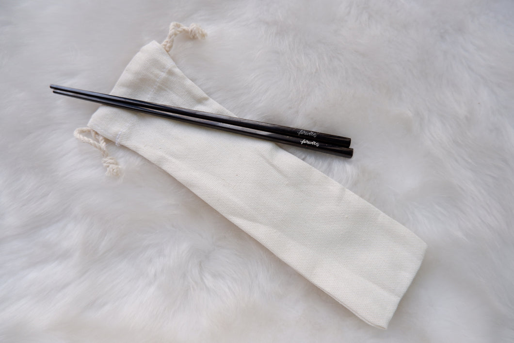 Black Chopsticks